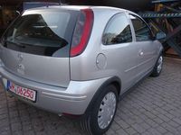 Gebraucht Opel Corsa Edition 60 PS (44 kW) 2006 Silber Kleinwagen
