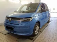 Gebraucht VW Multivan Life 150 PS (110 kW) 2023 Y5 medium blue metallic Van / Kleinbus
