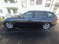 Second-hand BMW 320 Performance 184 CP (135 kW) 2013 Albastru Break