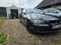 Gebraucht BMW 320 177 PS (130 kW) 2007 Schwarz Limousine