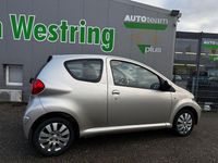 Gebraucht Toyota Aygo Edition 68 PS (50 kW) 2008 Silber Kleinwagen