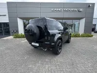 Neu Land Rover Defender 426 PS (313 kW) 2026 Schwarz SUV