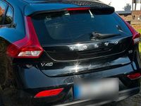 Gebraucht Volvo V40 122 PS (89 kW) 2019 Schwarz Limousine