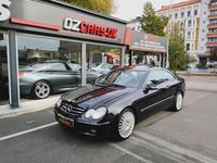 Gebraucht Mercedes CLK320 224 PS (164 kW) 2007 Obsidianschwarz  metalliclack (metallic) Coupé