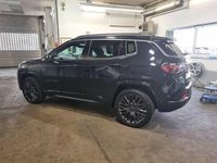 Second-hand Jeep Compass 241 CP (177 kW) 2021 Negru SUV