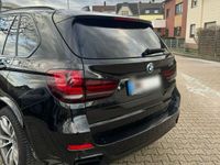 gebraucht BMW X5 XDrive 40D M-Paket Vollausstattung