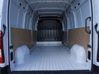 Gebraucht Renault Master 136 PS (100 kW) 2023 Weiß Van