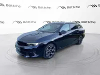 Gebraucht Opel Astra Ultimate 131 PS (96 kW) 2023 Lackierung schwarz perla nera/typ aussenverkleidung metallic perlmutt Kleinwagen