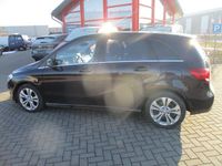 Gebraucht Mercedes B200 136 PS (100 kW) 2016 Violett Kleinwagen