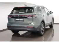 Neu VW Tiguan 150 PS (110 kW) 2026 Grün SUV