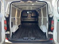 Gebraucht Ford Transit Custom Basis 136 PS (100 kW) 2024 Weiß Pickup