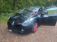 Używany Renault Clio IV Luxe 90 KM (66 kW) 2014 Czarny Hatchback
