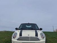 Second-hand Mini One Cabriolet 98 CP (72 kW) 2010 Alb Cabrio