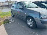 Second-hand Renault Clio II 75 CP (55 kW) 2004 Gri Hatchback