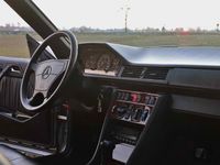 Gebraucht Mercedes E320 Sportline 220 PS (161 kW) 1994 Silber Coupé