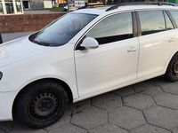 Second-hand VW Golf VII 2012 Alb Berlinǎ