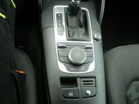 Gebraucht Audi A3 Attraction 110 PS (80 kW) 2014 Weiß Limousine