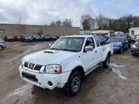 Gebraucht Nissan Navara 133 PS (97 kW) 2012 Weiß Abholung