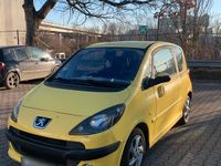 Gebraucht Peugeot 1007 109 PS (80 kW) 2005 Gelb Van / Kleinbus