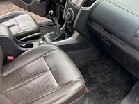 Second-hand Isuzu D-Max 162 CP (119 kW) 2014 Albastru SUV