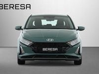 Neu Hyundai i20 Select 101 PS (74 kW) 2025 Grün Limousine