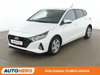 Gebraucht Hyundai i20 Select 84 PS (61 kW) 2022 Weiß Kleinwagen