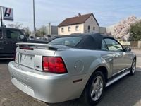 Second-hand Ford Mustang 193 CP (141 kW) 2005 Argintiu Cabrio