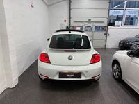 Gebraucht VW Beetle Cup 105 PS (77 kW) 2014 Weiß Kleinwagen