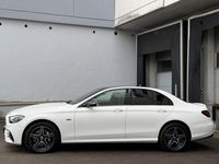 Gebraucht Mercedes E300 AMG 194 PS (142 kW) 2020 Polarweiã Limousine