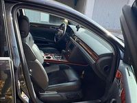 Second-hand VW Phaeton 239 CP (175 kW) 2009 Berlinǎ