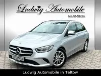 Gebraucht Mercedes B180 136 PS (100 kW) 2019 Iridiumsilber metallic Kleinwagen