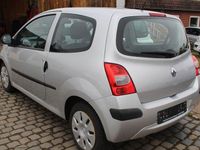 Gebraucht Renault Twingo Authentique 58 PS (42 kW) 2007 Silber Kleinwagen