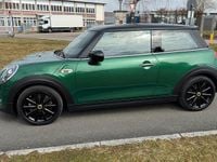 Second-hand Mini Cooper SE 135 kW (184 CP) 2020 Verde Hatchback