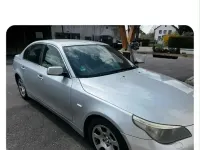 Gebraucht BMW 520 160 PS (117 kW) 2004 Silber Limousine
