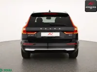 Gebraucht Volvo XC60 Plus 197 PS (144 kW) 2023 Schwarz SUV