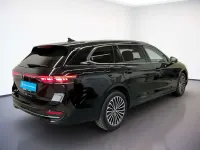 Gebraucht VW Passat Elegance 150 PS (110 kW) 2024 Schwarz Kombi