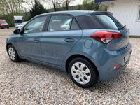 gebraucht Hyundai i20 Go * lückenlos Scheckheftgepflegt