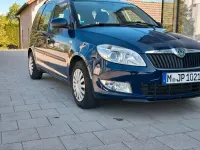 Second-hand VW Golf VII 102 CP (75 kW) 2012 Albastru Hatchback
