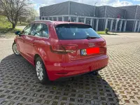 Gebraucht Audi A3 116 PS (85 kW) 2019 Rot Limousine