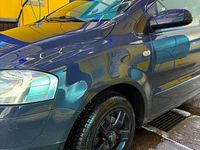 Gebraucht VW Fox Refresh 75 PS (55 kW) 2010 Grau Kleinwagen