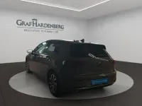 Gebraucht VW Golf VIII Active 150 PS (110 kW) 2022 Grau Limousine