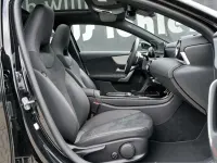 Gebraucht Mercedes A200 AMG 163 PS (119 kW) 2025 Kosmosschwarz Limousine