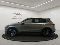 Używany Porsche Cayenne 245 KM (180 kW) 2011 Szary SUV