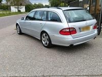 Usata Mercedes E350 272 CV (200 kW) 2007 Argento Station wagon
