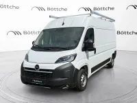 Gebraucht Opel Movano 140 PS (102 kW) 2024 Lackierung weiss icy/typ aussenverkleidung spiegel flach standard Van