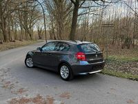 Gebraucht BMW 120 145 PS (106 kW) 2008 Grau Kleinwagen