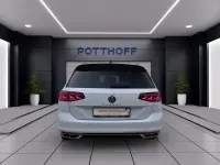 Gebraucht VW Passat Business 193 PS (141 kW) 2024 Gletscherweiß metallic Kombi
