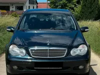 Gebraucht Mercedes C180 129 PS (94 kW) 2000 Blau Limousine