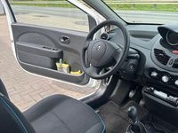Second-hand Renault Twingo Dynamique 75 CP (55 kW) 2013 Alb Hatchback