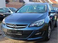 Gebraucht Opel Astra Edition 120 PS (88 kW) 2014 Kleinwagen